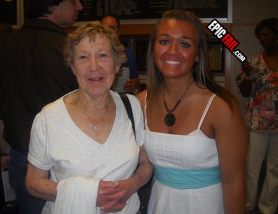 girl-spray-tan